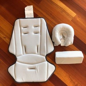 Uppa Baby InfantSnug seat for Vista & Cruz